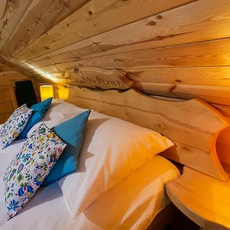 בית נופש Caloroczny Rysiowka Na Kaszubach Z Basenem Bania Sauna Bilardem Na Wylacznosc - Ostrowite Lesna Dolina