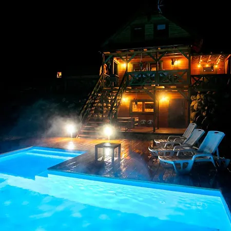 Caloroczny Rysiowka Na Kaszubach Z Basenem Bania Sauna Bilardem Na Wylacznosc - Ostrowite Lesna Dolina בית נופש