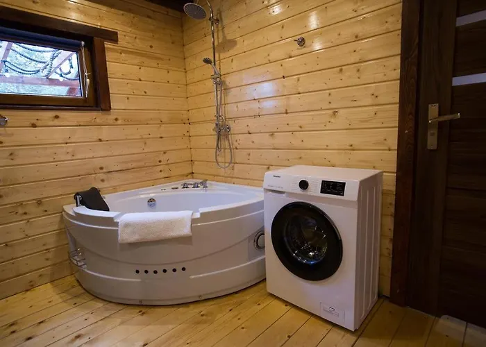 Prázdninový dům Caloroczny Rysiowka Na Kaszubach Z Basenem Bania Sauna Bilardem Na Wylacznosc - Ostrowite Lesna Dolina