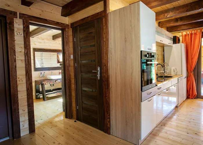 Caloroczny Rysiowka Na Kaszubach Z Basenem Bania Sauna Bilardem Na Wylacznosc - Ostrowite Lesna Dolina *