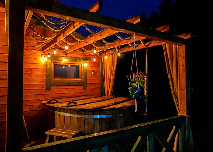 Caloroczny Rysiowka Na Kaszubach Z Basenem Bania Sauna Bilardem Na Wylacznosc - Ostrowite Lesna Dolina * Sulęczyno